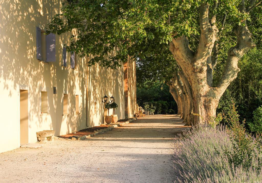 Les Carmes And Spa Le Thor Eksteriør bilde