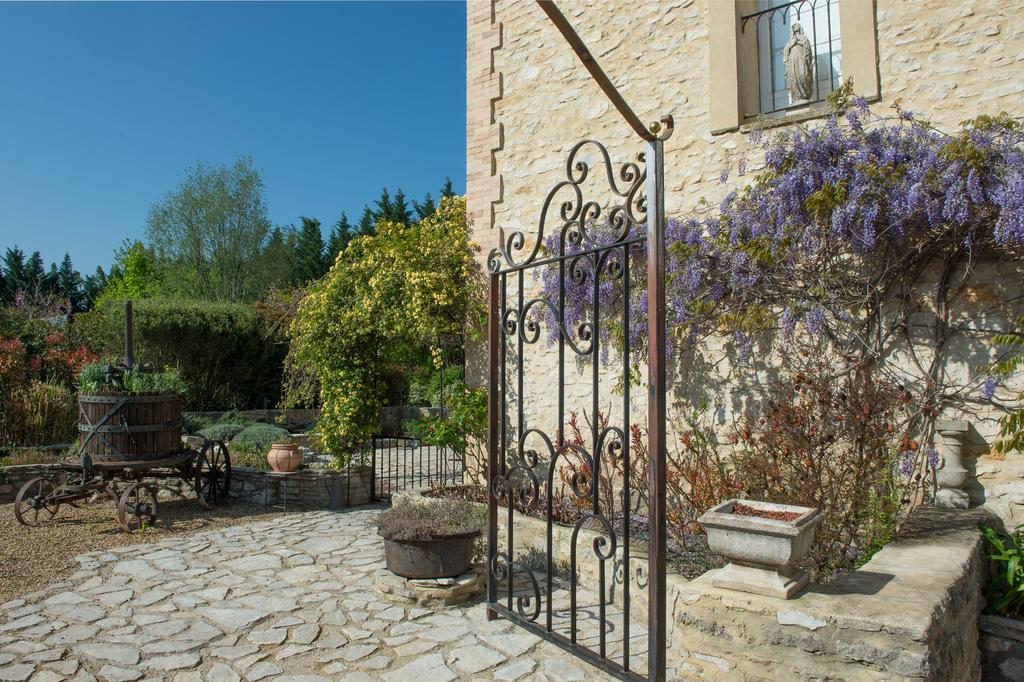 Les Carmes And Spa Le Thor Eksteriør bilde